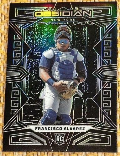 Francisco Alvarez - 2023 Panini Chronicles Obsidian Refractor Baseball Rookie Card