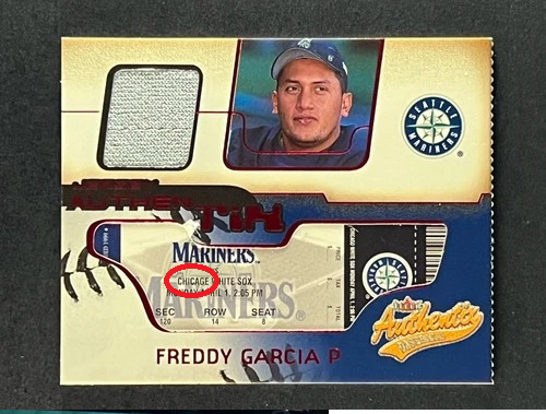Freddy Garcia - 2002 Fleer Authentix Jersey Memorabilia *con ERROR*